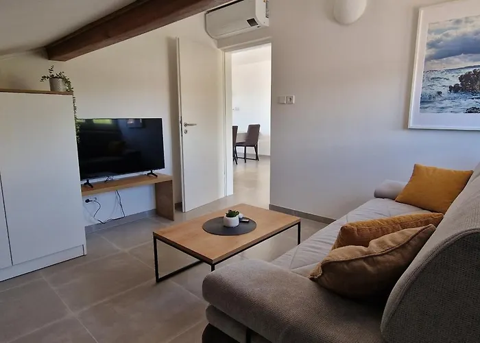 Apartament Devcic Palit